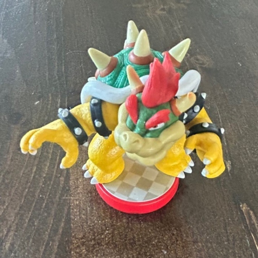 Nintendo Bowser Amiibo Super Mario Series Figure Red Base Gamer Gift Retro Toy